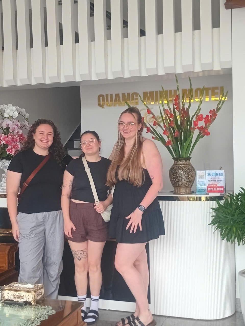 Quang Minh Hotel Ðố Sơn Exterior foto